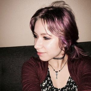 Meet your Posher, Ariana